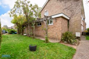 Side Garden- click for photo gallery